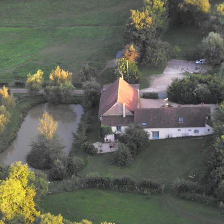 Domaine De Varenne Bed & Breakfast Saint-Amand-en-Puisaye Exterior foto